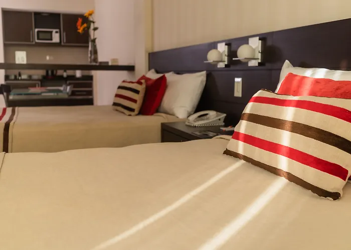 Deluxe Family Suite